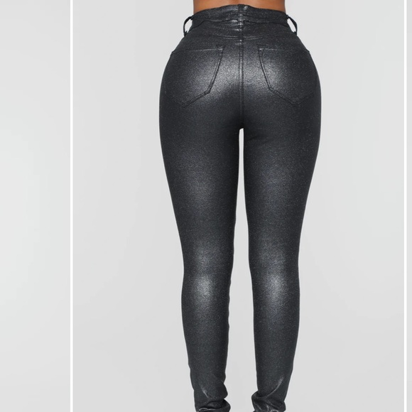 Black faux leather pants - Picture 10 of 10